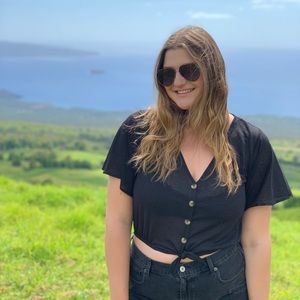 Meet your Posher, Alex